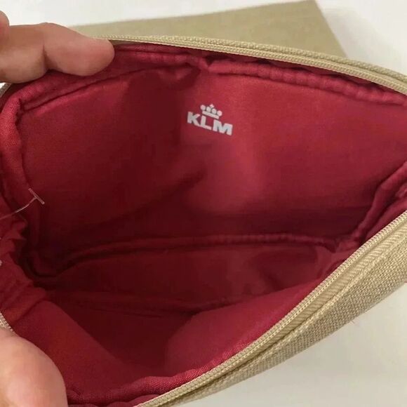 Jantaminiau Clutch  - Picture 6 of 8